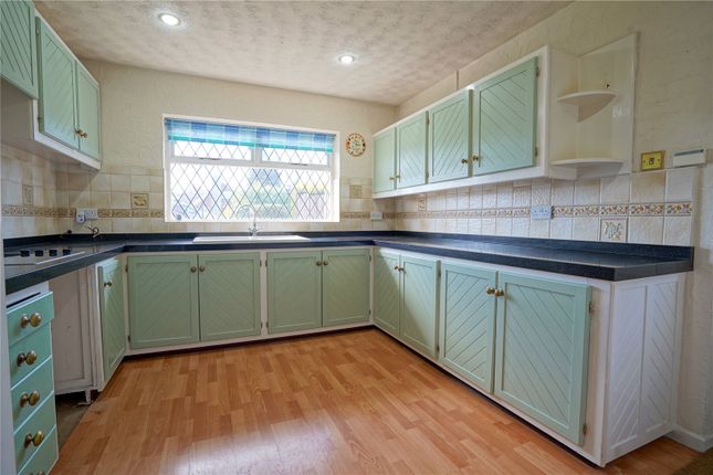 3, Moor Lane South, Rotherham photo 3
