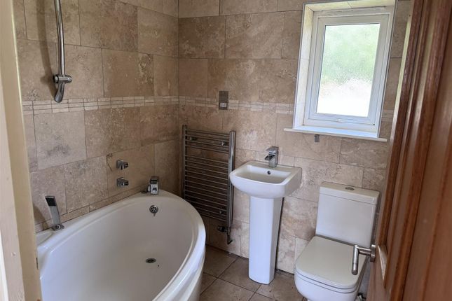 94B, Tregonissey Road, St. Austell photo 4