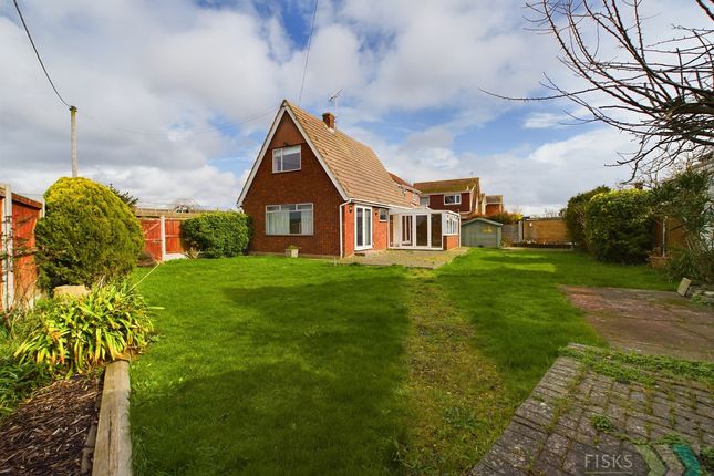 Thumbnail Detached house for sale in Kellington Road, Canvey Island
