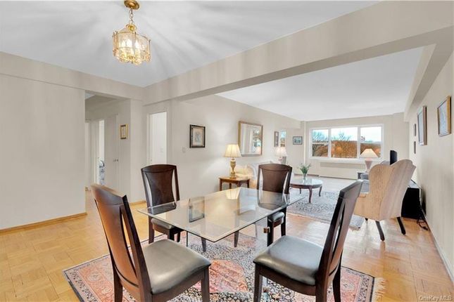 Property for sale in 900 Palmer Road #6G, Bronxville, New York, United States Of America