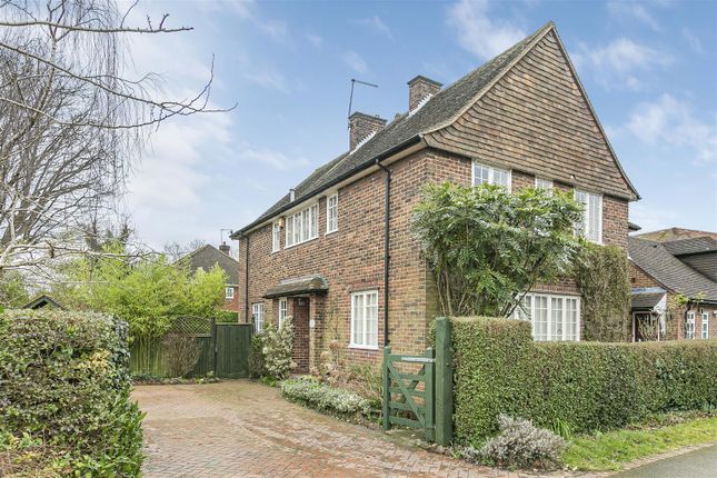 47a, Aldenham Avenue, Radlett photo 2