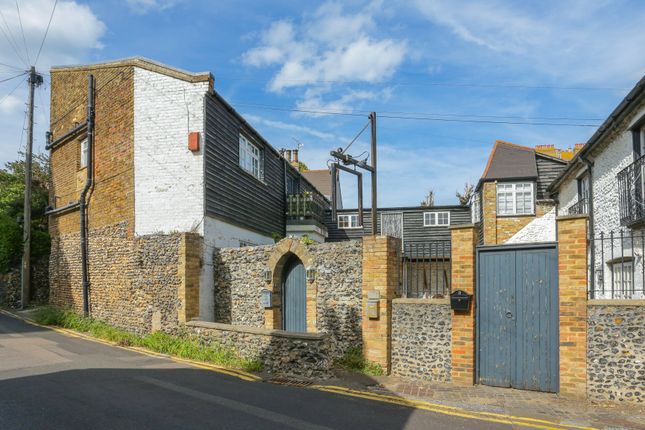 4-bed house on 1, The Courtyard, Broadstairs, £400,000