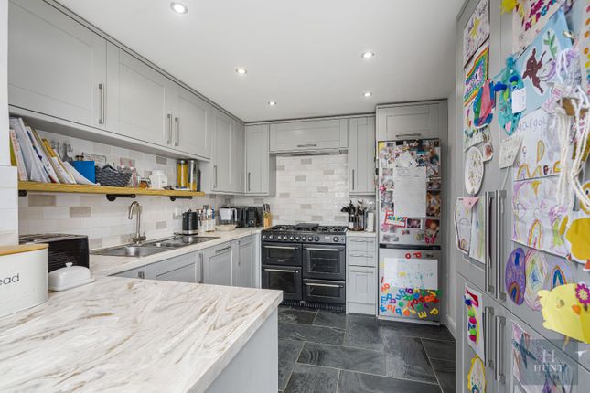 65, Cromwell Avenue, Oxfordshire photo 4