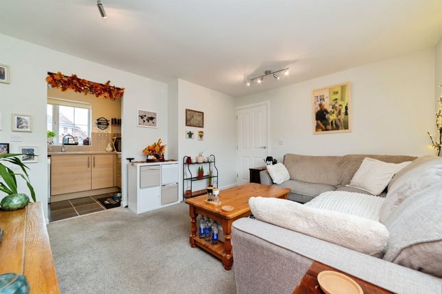 42, Mendip Way, Stevenage photo 4