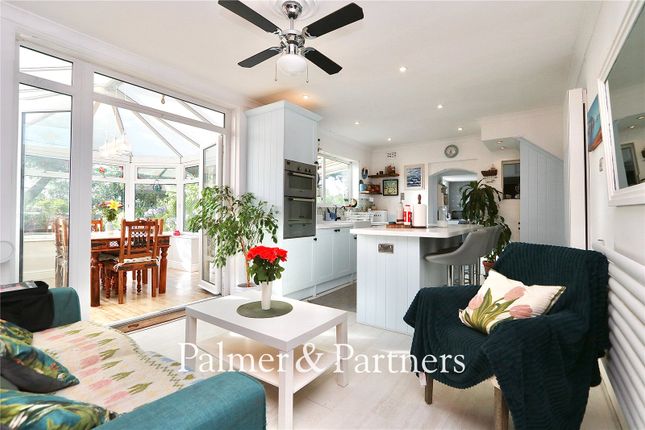7, Childers Close, Ipswich photo 4