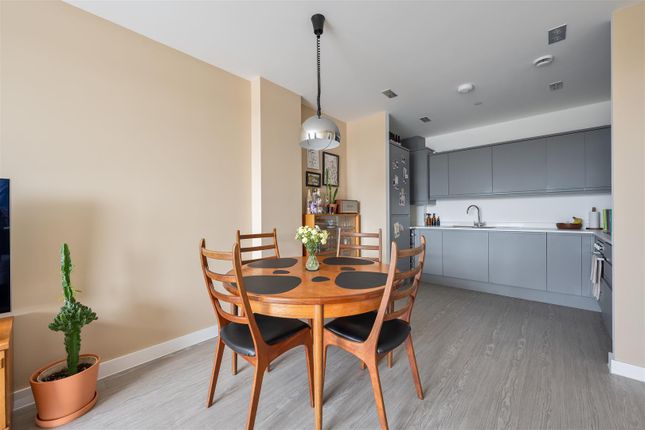 Flat for sale in Lena Kennedy Close, London