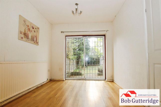 13, Grove Bank Road, Stoke-On-Trent photo 4