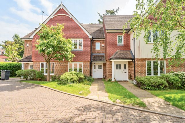 Thumbnail Detached house to rent in Hedgerley Lane, Gerrards Cross