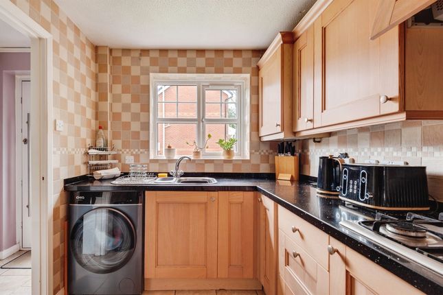 12, Manor Fell, Runcorn photo 4