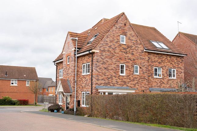 24 Summerhill Place, Market Harborough photo 2