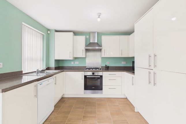 27 Reckitt Crescent, Hull, East Riding of Yorkshire photo 4
