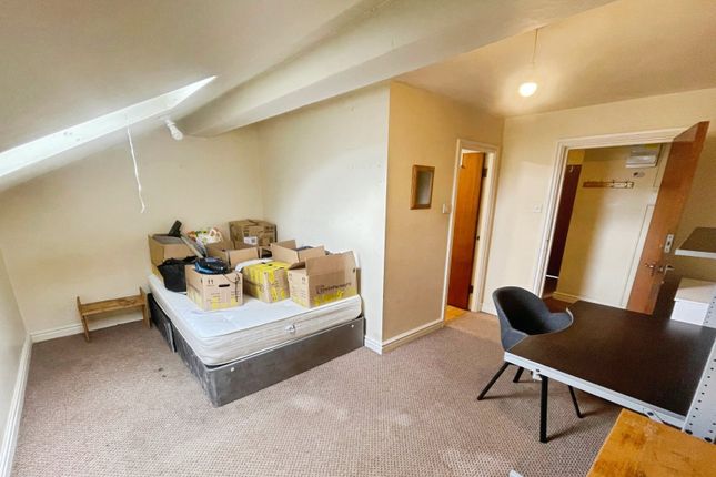 10, 52, Parsonage Road, Greater Manchester photo 4