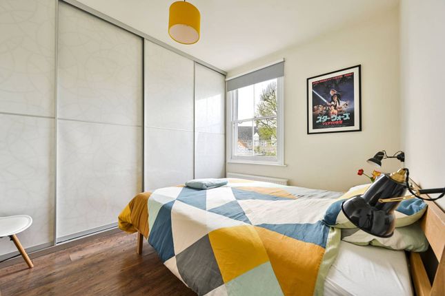 Thumbnail Flat to rent in Hadyn Park Road, Wendell Park, London