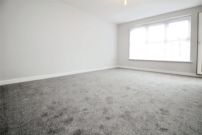 15, Osier Drive,, Basildon photo 4
