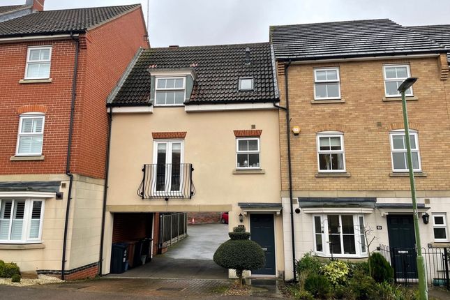 Thumbnail Terraced house to rent in Lady Margaret Gardens, Ware