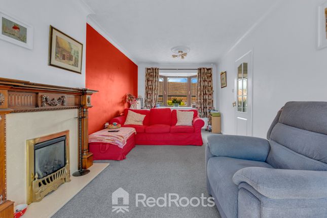 12 Hunters Croft, Haxey, Lincolnshire photo 4