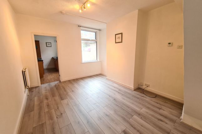 37 Turner Road, Leicester photo 4