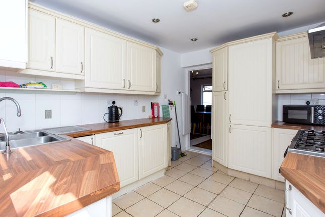 19 High Street, St. Ives photo 4