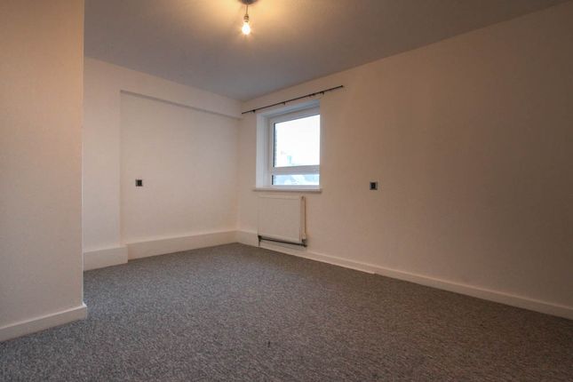 Tyson Place, Brighton photo 3