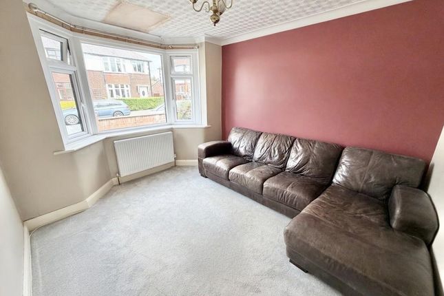 107, Meriton Road, Handforth photo 4