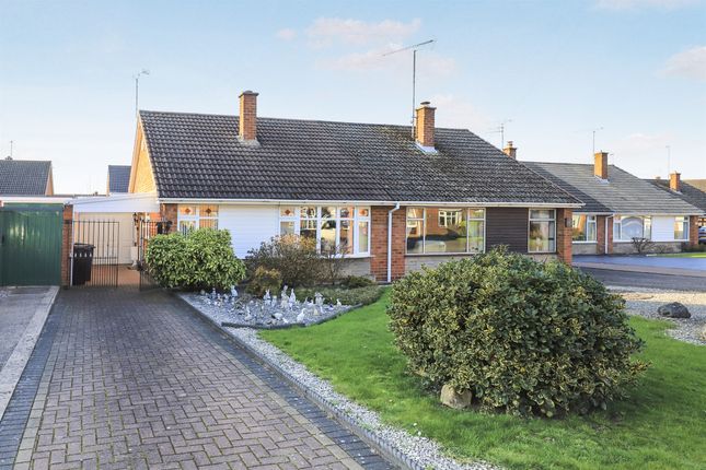 2-bed house on 18, Grovelands Crescent, Wolverhampton, £210,000
