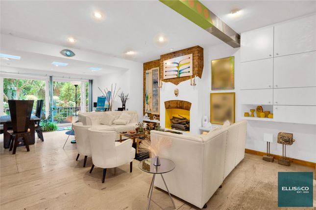 3-bed house on 11, Hamilton Road, Golders Green, £700,000