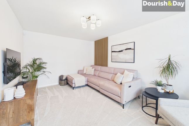 3 Alcester Row, Stafford photo 2