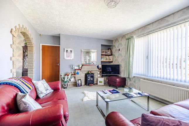 45, Foxdale Avenue, Selby photo 3