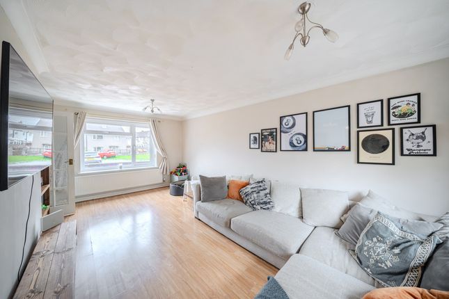 59, Queens Road, Chepstow photo 3