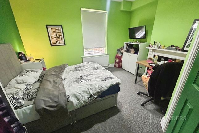 Room 4, 24, Lyndhurst Street, Derby photo 3