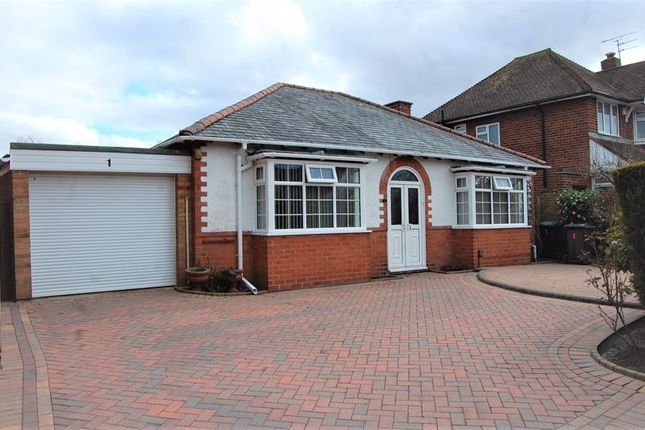 2 bed detached bungalow for sale in Mayfield Road, Albrighton, Wolverhampton WV7