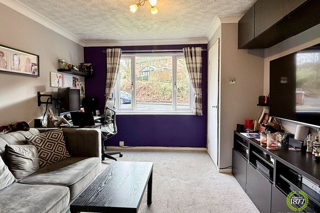 20 Fountains Way, Accrington photo 2