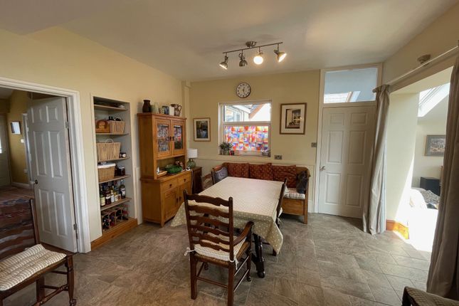 18, St. Peters Road, Malvern photo 4