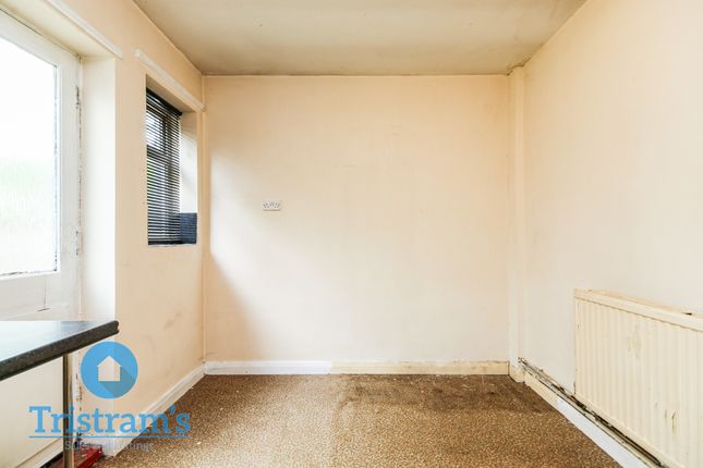 151, Beechdale Road, Nottingham photo 4