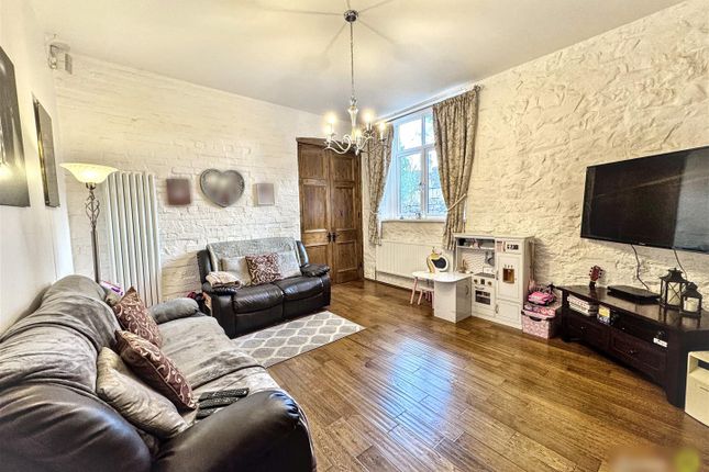 The Stables, 6a Westfield Road, Newport photo 3