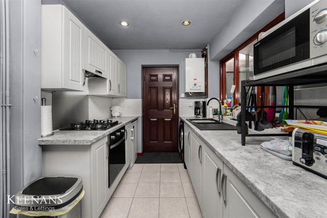 65, Brook Drive, Tyldesley photo 4