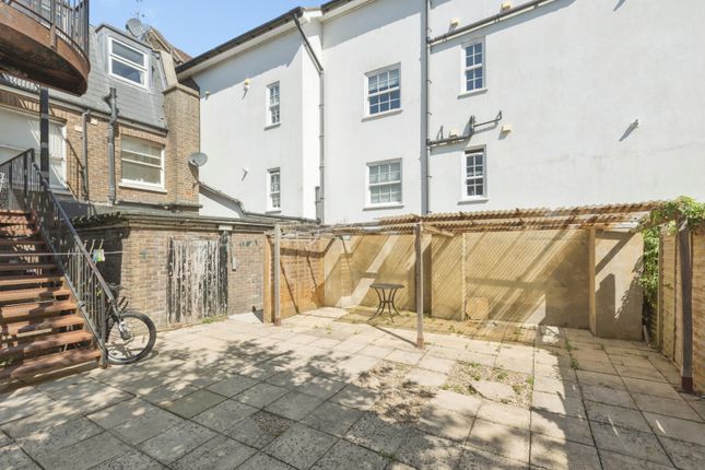 Flat A, 91-93,, London Road, Tunbridge Wells photo 3