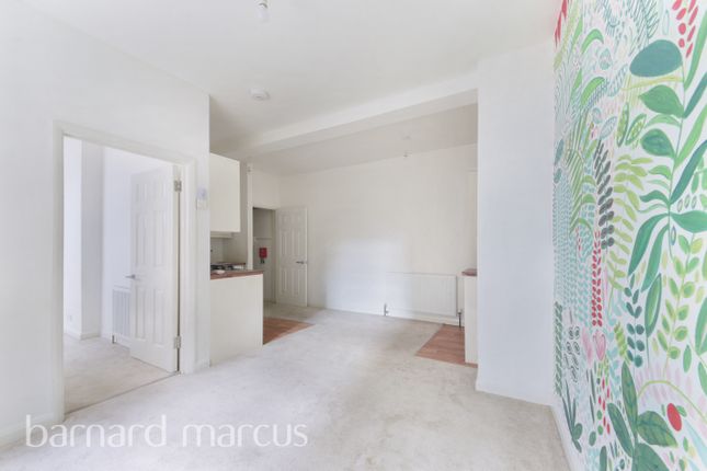 Thumbnail Flat to rent in Sibthorp Road, Mitcham