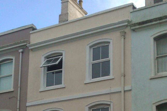 Thumbnail Flat to rent in Devonport Road, Stoke, Plymouth