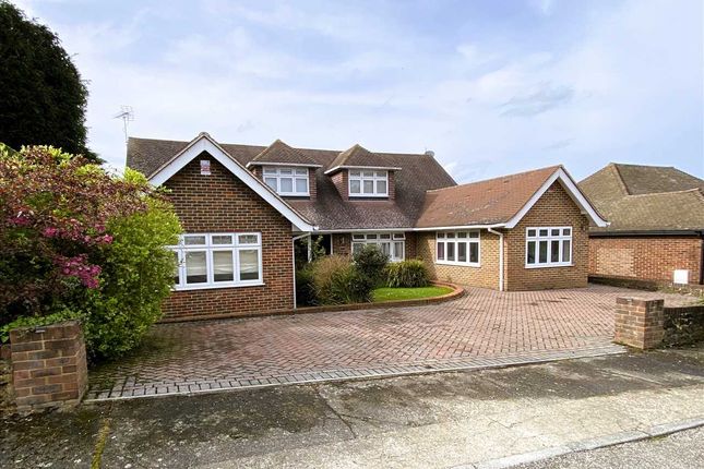 Thumbnail Detached house for sale in The Yews, Gravesend