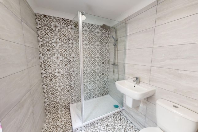 2, Russell House, Russel Mews, Brighton photo 4