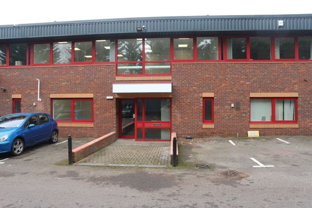 Thumbnail Industrial to let in Pipers Court, Thatcham