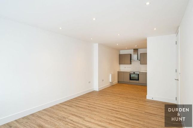 Flat 1, Market House, Ongar photo 5