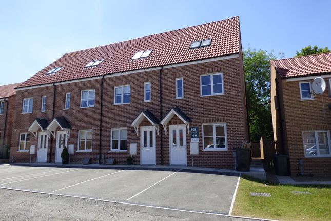 Thumbnail End terrace house to rent in Links Drive, Humberston, Grimsby.