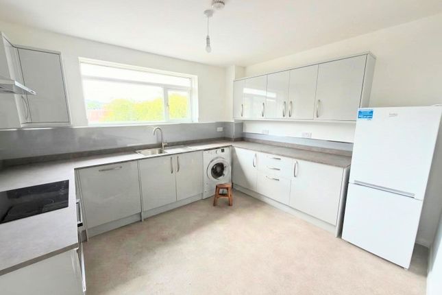 2-bed house on 5 Forester Court, Bath, £1,600/mo
