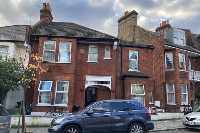 Thumbnail Terraced house for sale in Shrubbery Road, London