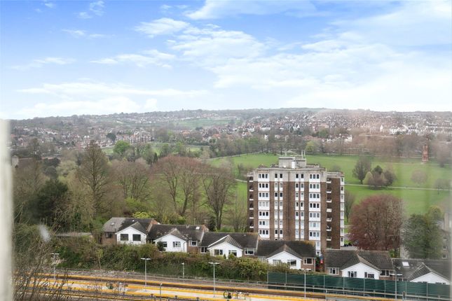 Flat 7, 9, Highcroft Villas, East Sussex photo 2