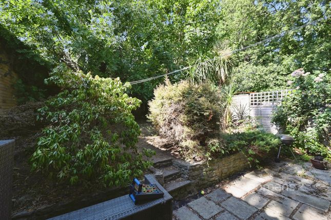 12, Nutley, Bracknell photo 4