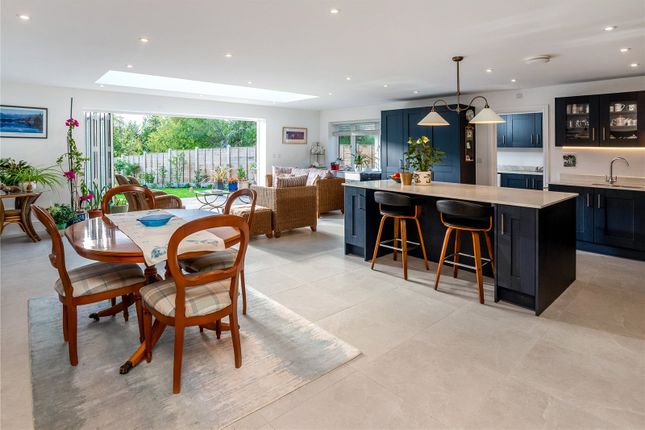Cherry Tree House, 4, Deerhurst Gardens, Welford On Avon photo 3