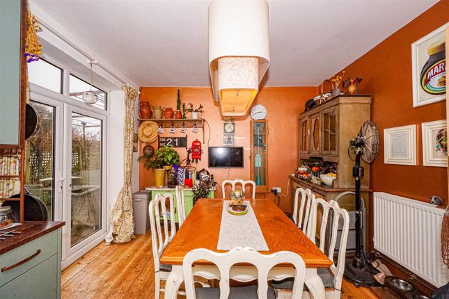 20, Tudor Avenue, St Leonards-on-sea photo 4